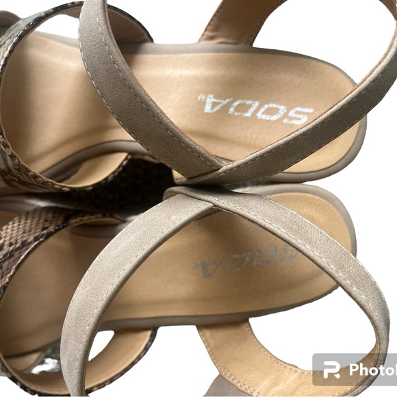 Soda Wedge Espadrille Sandal Excellent Condition Size 7 - Picture 2 of 9